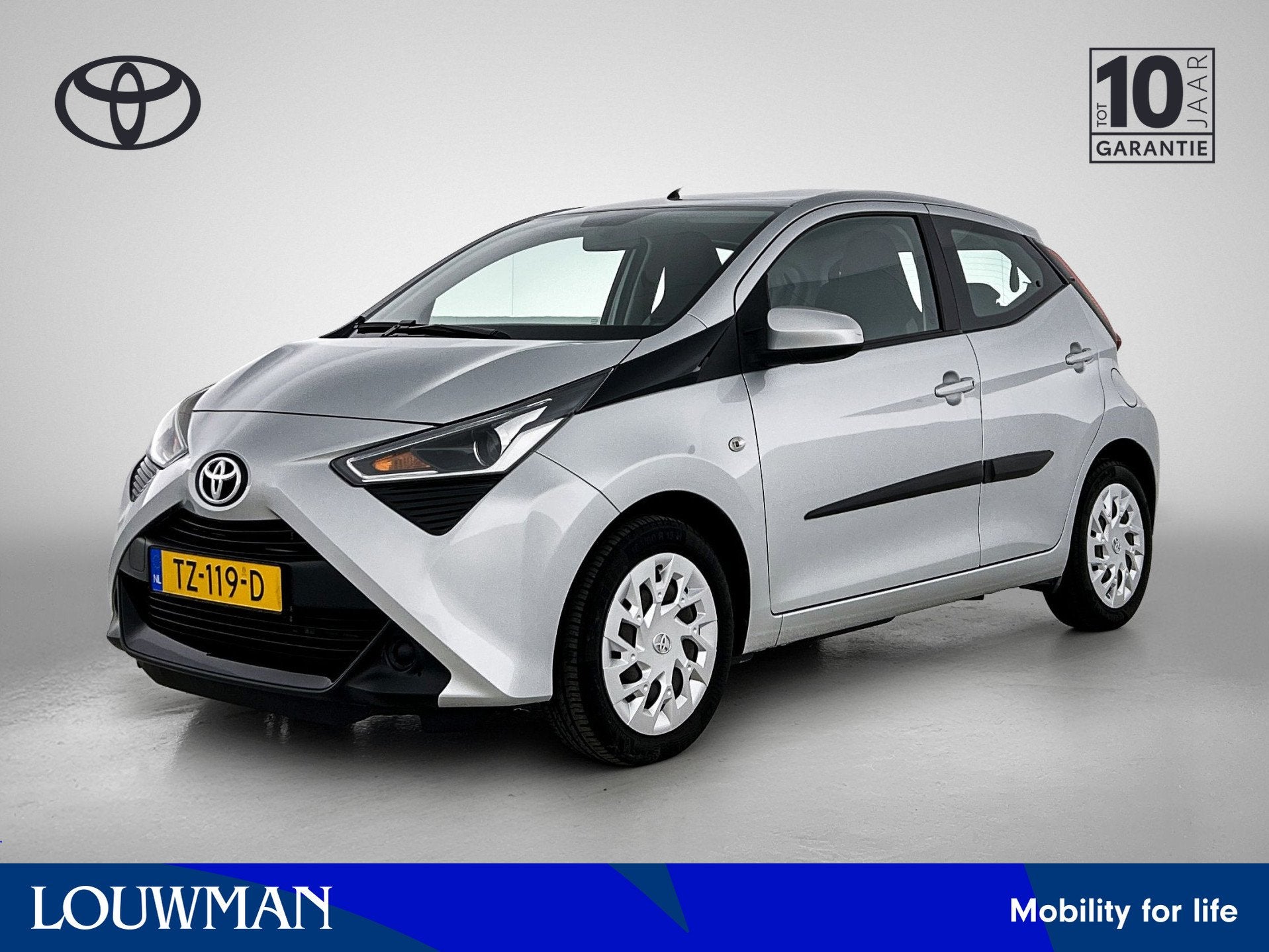 Toyota Aygo 1.0 VVT-i x-play (bj 2018), Voorwielaandrijving, 12 maanden, Stof, Gebruikt