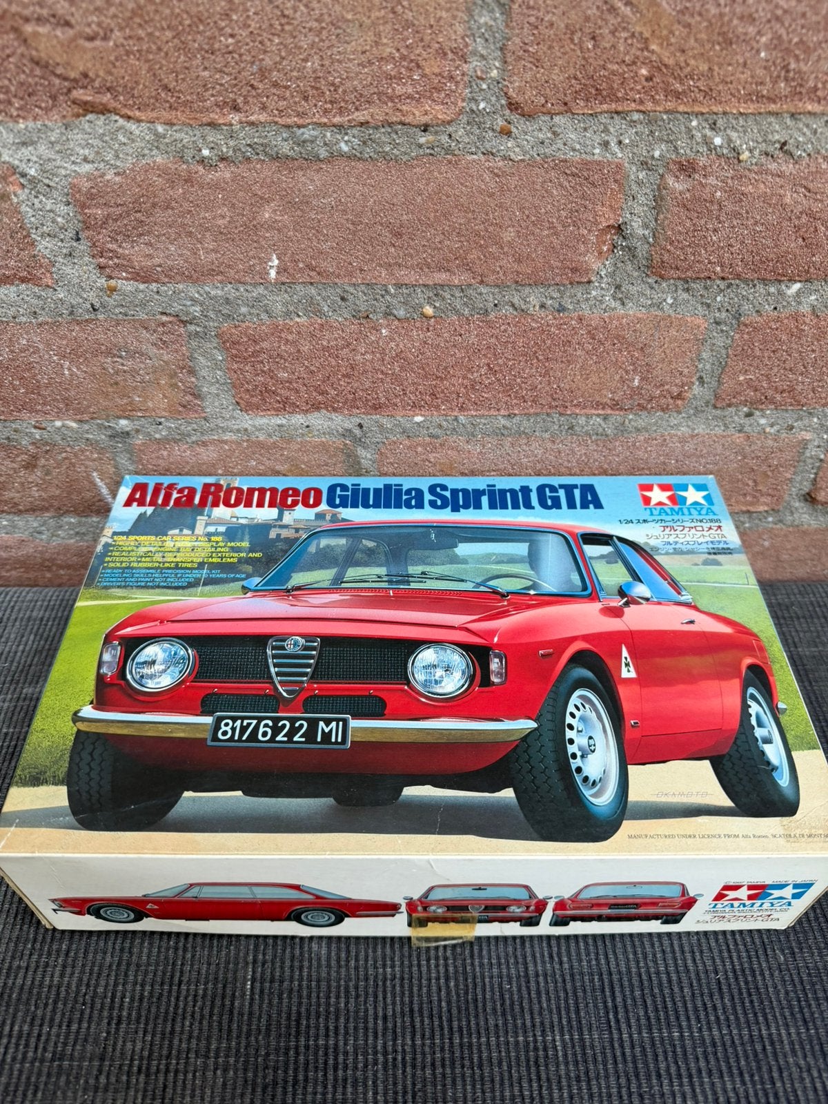 1:24 Tamiya Alfa Romeo Giulia sprint GTA, Ophalen of Verzenden, Gebruikt, Auto, Overige merken
