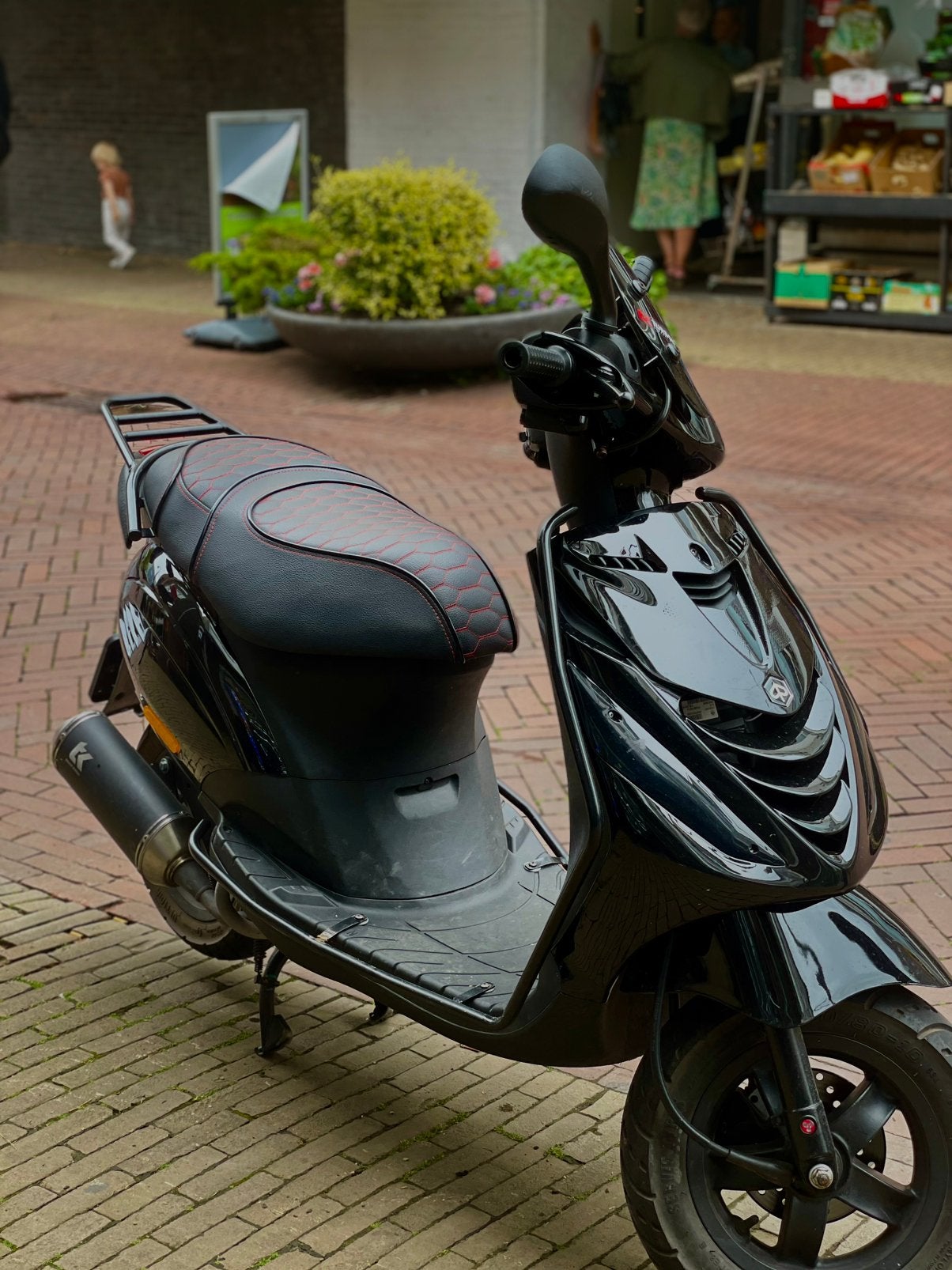 Piaggio Zip 4T E4 2020 RS Rode Tinten Custom Zadel Turbokit, Ophalen, Maximaal 45 km/u, Zip, Zo goed als nieuw