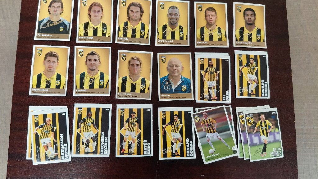 34 AH voetbalplaatjes Vitesse Arnhem, Verzamelen, Sportartikelen en Voetbal, Verzenden, Zo goed als nieuw, Vitesse, Poster, Plaatje of Sticker