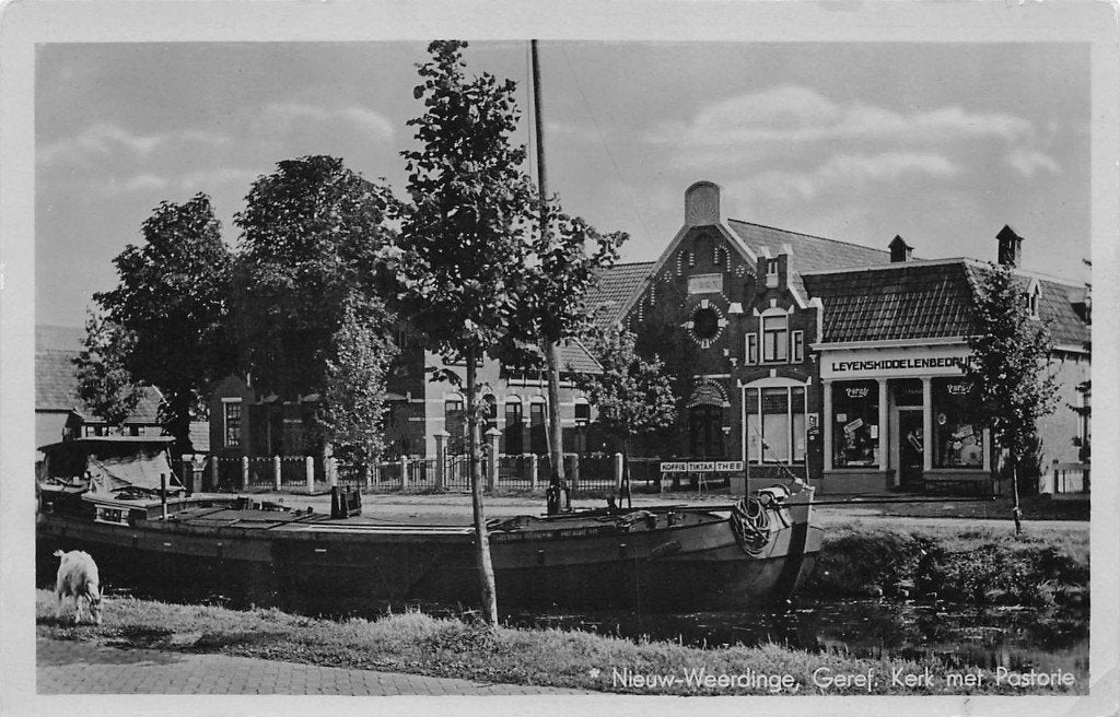 034 Nieuw Weerdinge - Geref. Kerk met Pastorie  schip  1950, Verzamelen, Ophalen of Verzenden, 1940 tot 1960, Gelopen, Drenthe