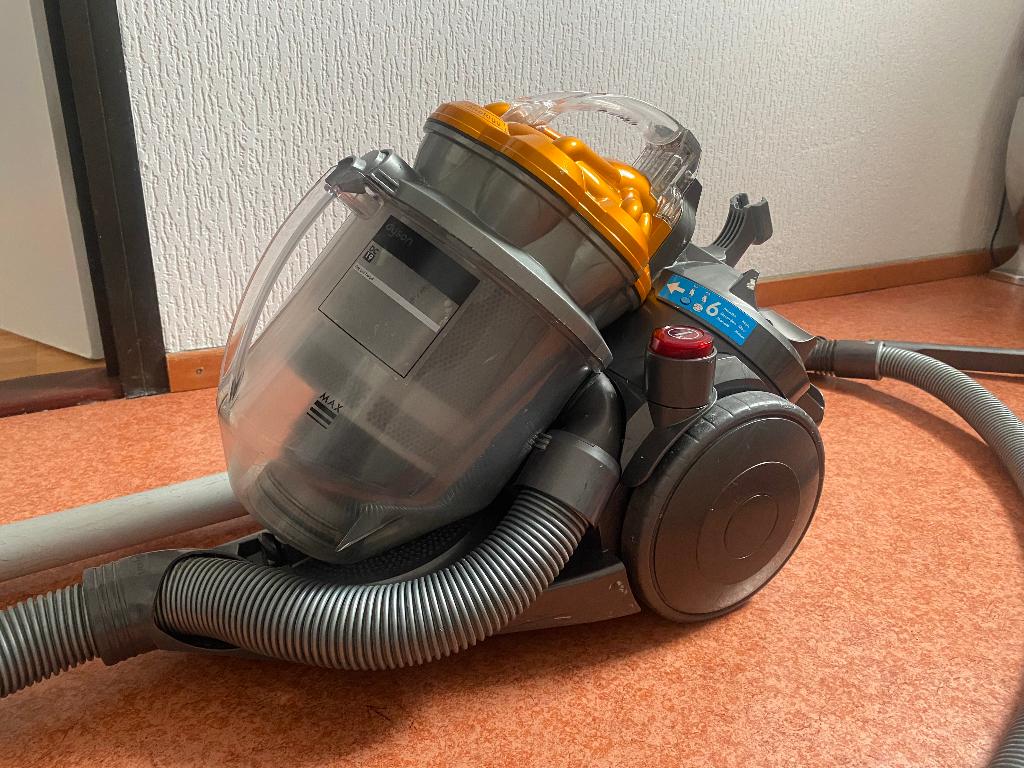 Dyson stofzuiger, zakloos, Witgoed en Apparatuur, Stofzuigers, Ophalen, Gebruikt, Overige typen, Dyson