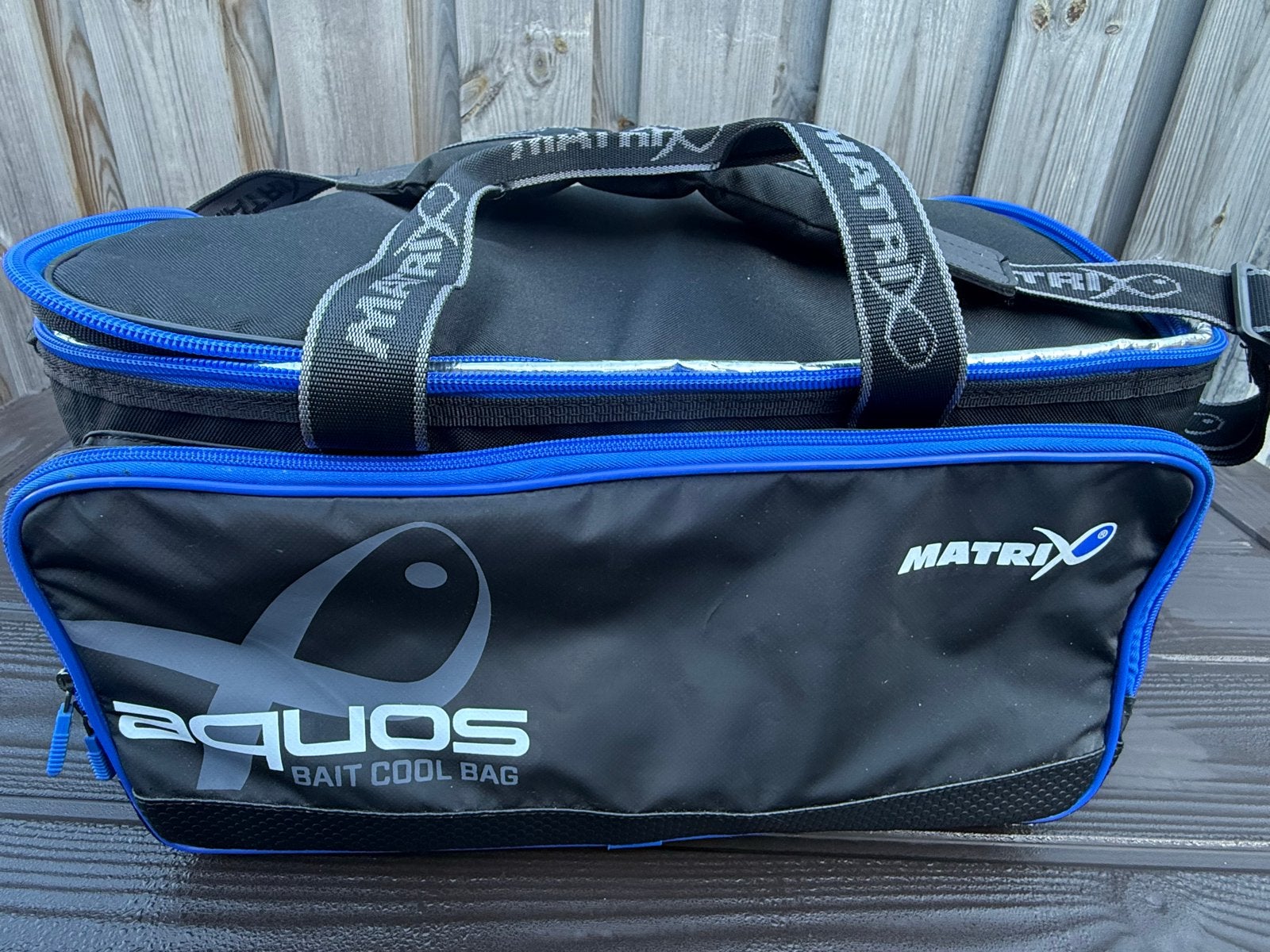 Matrix Aquos Bait Cool Bag - Koeltas voor Aas, Ophalen, Gebruikt, Koffer of Tas