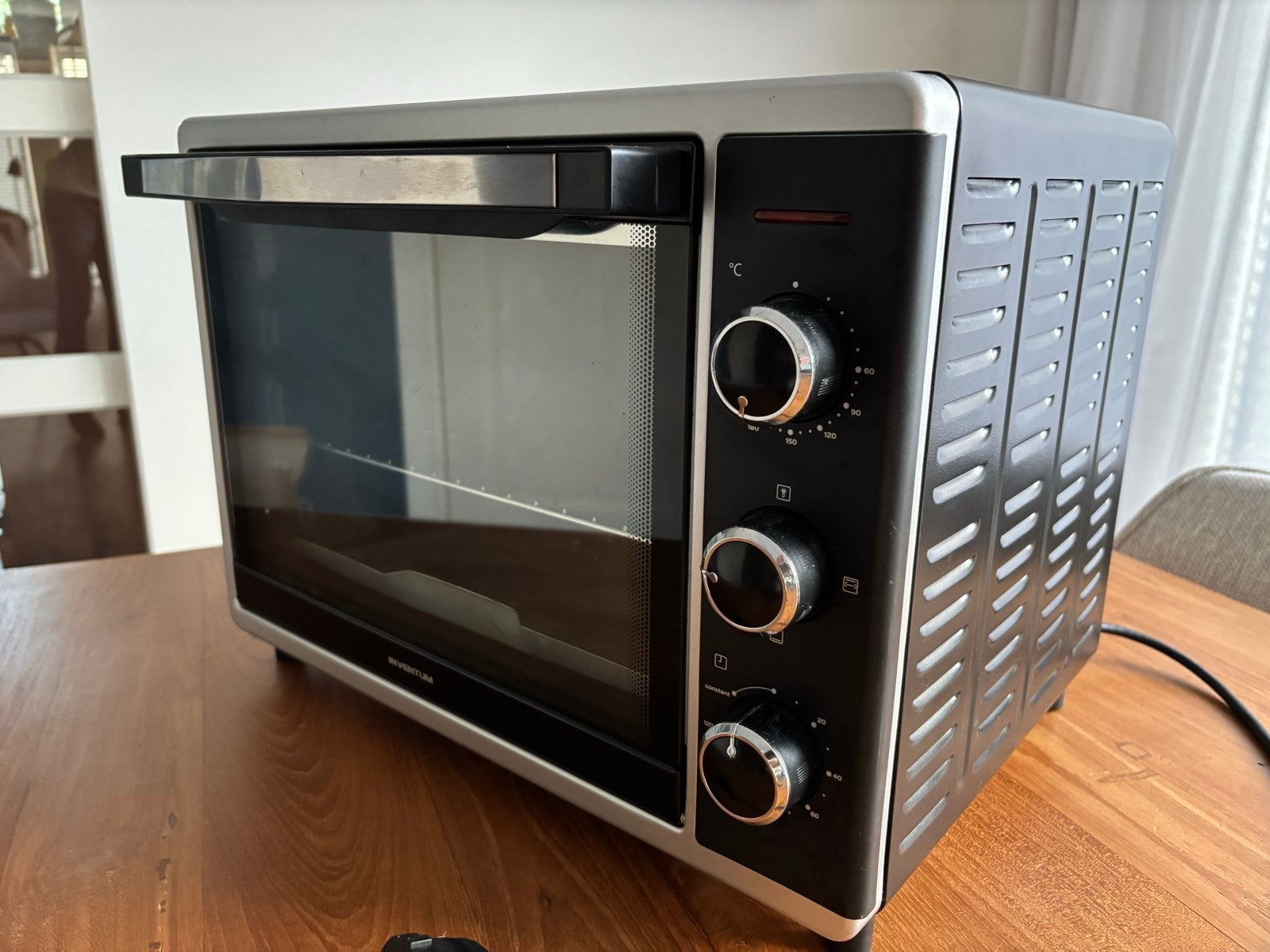 Zeer nette Inventum Mini-oven, Witgoed en Apparatuur, Ovens, Ophalen, Minder dan 45 cm, Zo goed als nieuw, Inventum