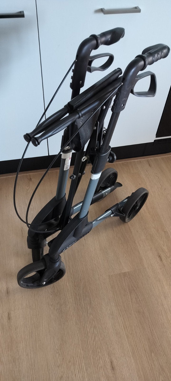 Rollator Tropo Troja, Diversen, Rollators, Ophalen