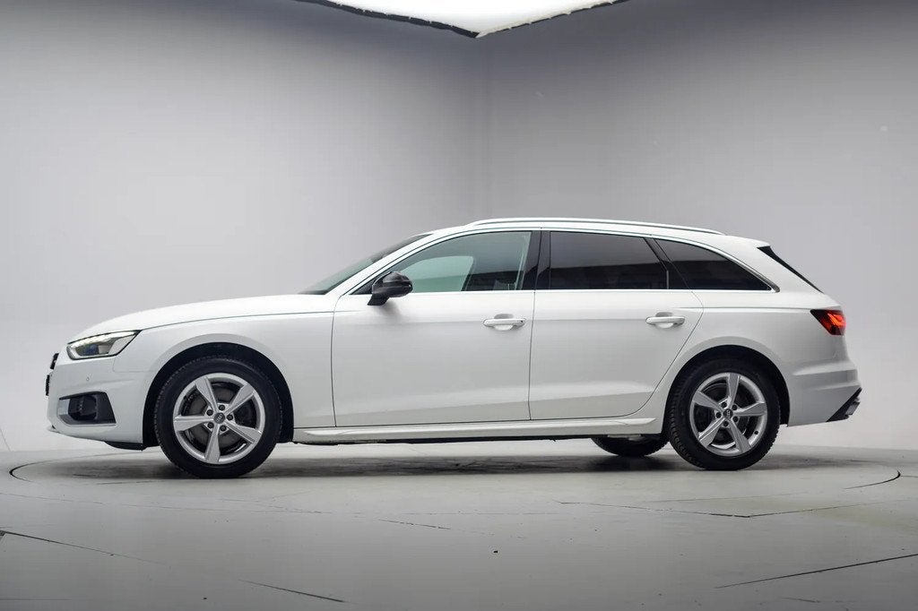 Audi A4 Avant 35 TFSI Aut. [Apple / Android Trekhaak Carplay, Auto's, Audi, Automaat, Gebruikt, 4 cilinders, A4