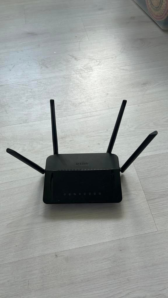 D-link Router DIR-842, Ophalen of Verzenden, Zo goed als nieuw