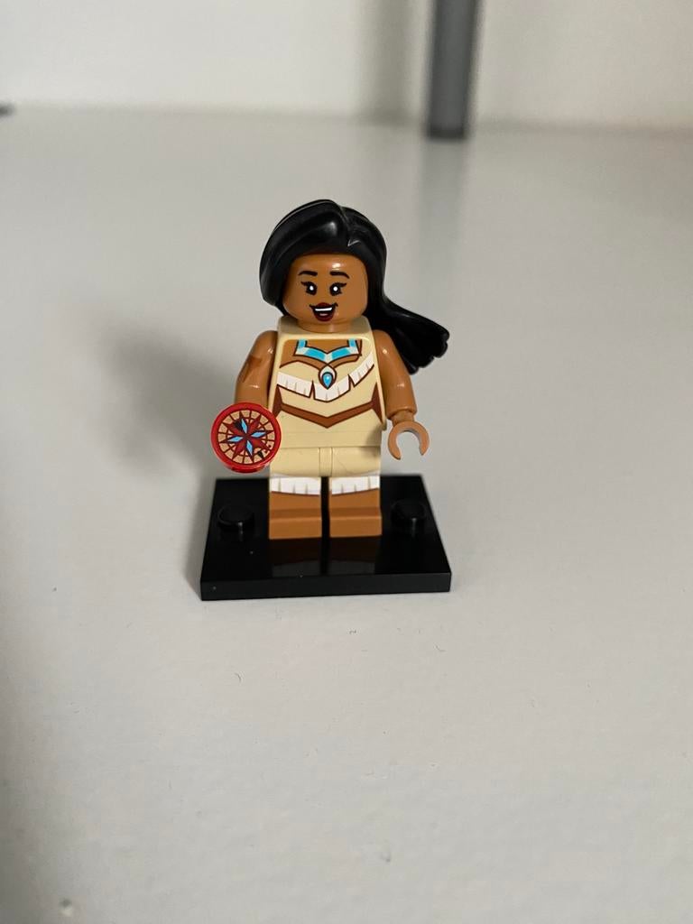 Lego minifiguur Poca Hontas Disney 100 serie, Ophalen of Verzenden, Zo goed als nieuw