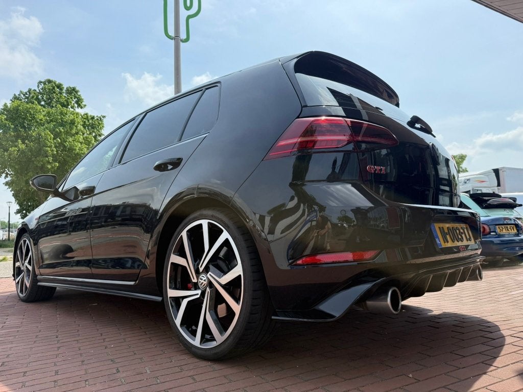 Volkswagen Golf 2.0 TSI GTI 245PK PERFORMANCE VOL!, Automaat, 1345 kg, Gebruikt, Euro 6