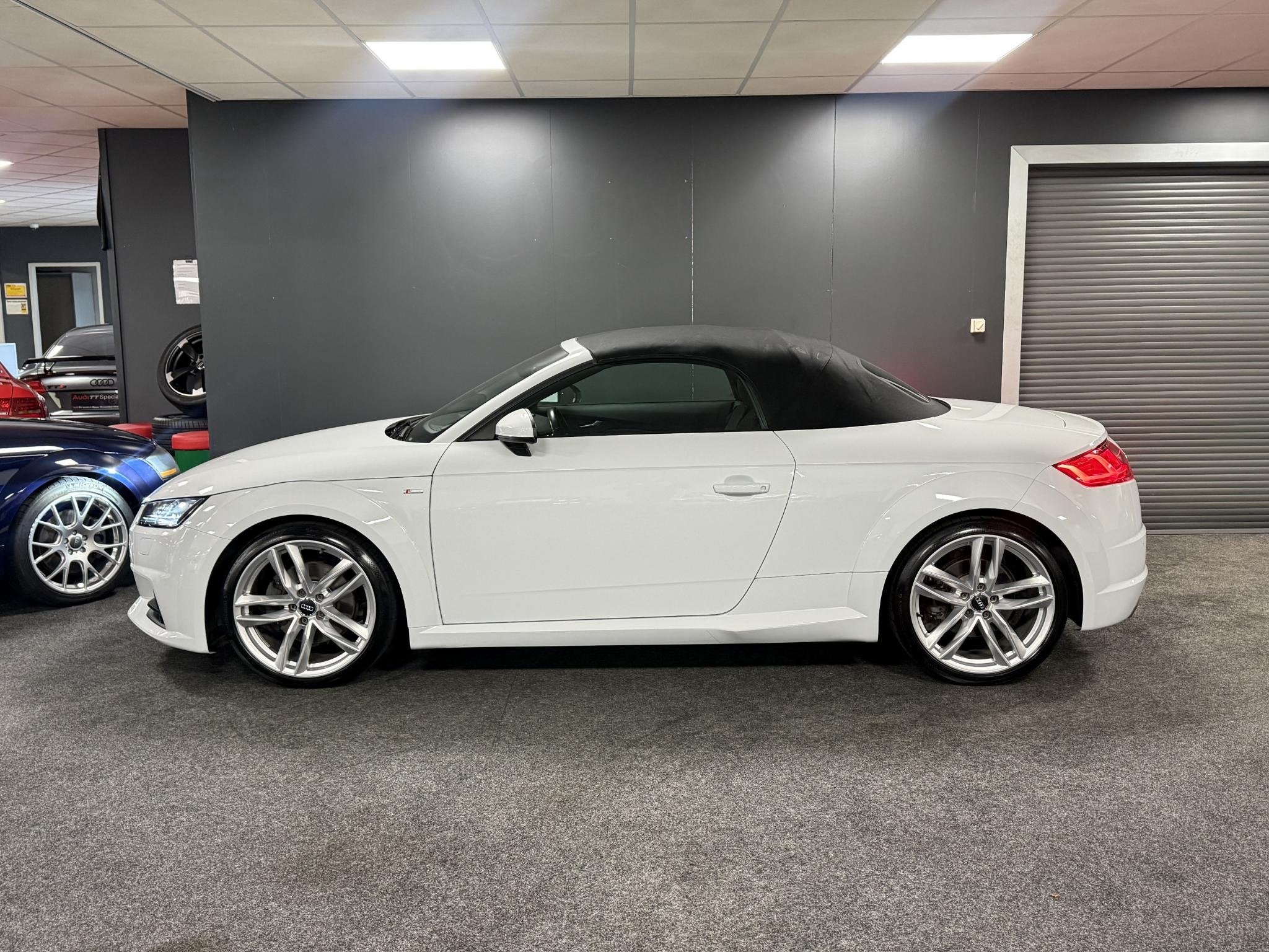 Audi TT Roadster 2.0 TFSI quattro Pro Line + 3x S-Line, Auto's, Dealer onderhouden, Gebruikt, 4 cilinders, Leder en Stof