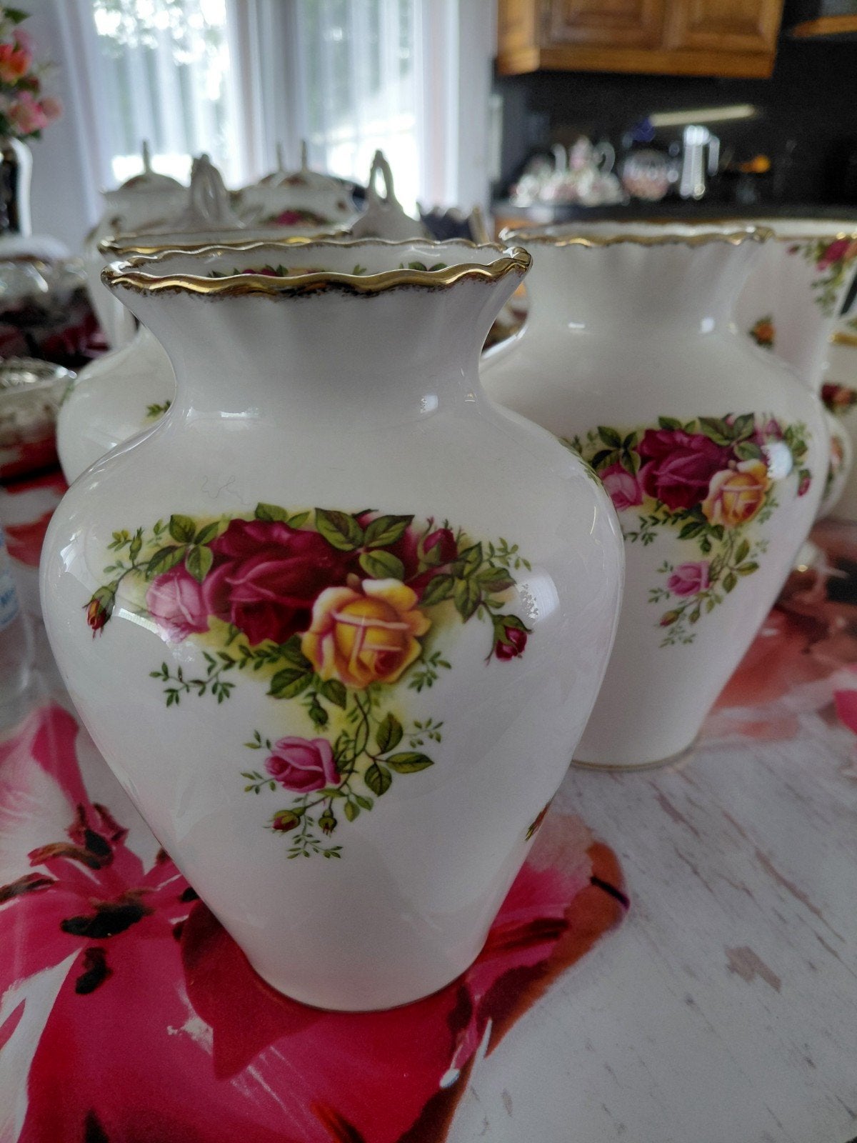 Royal Albert Old Country Roses Vazen - Set van 3, Antiek en Kunst, Antiek | Vazen, Ophalen of Verzenden