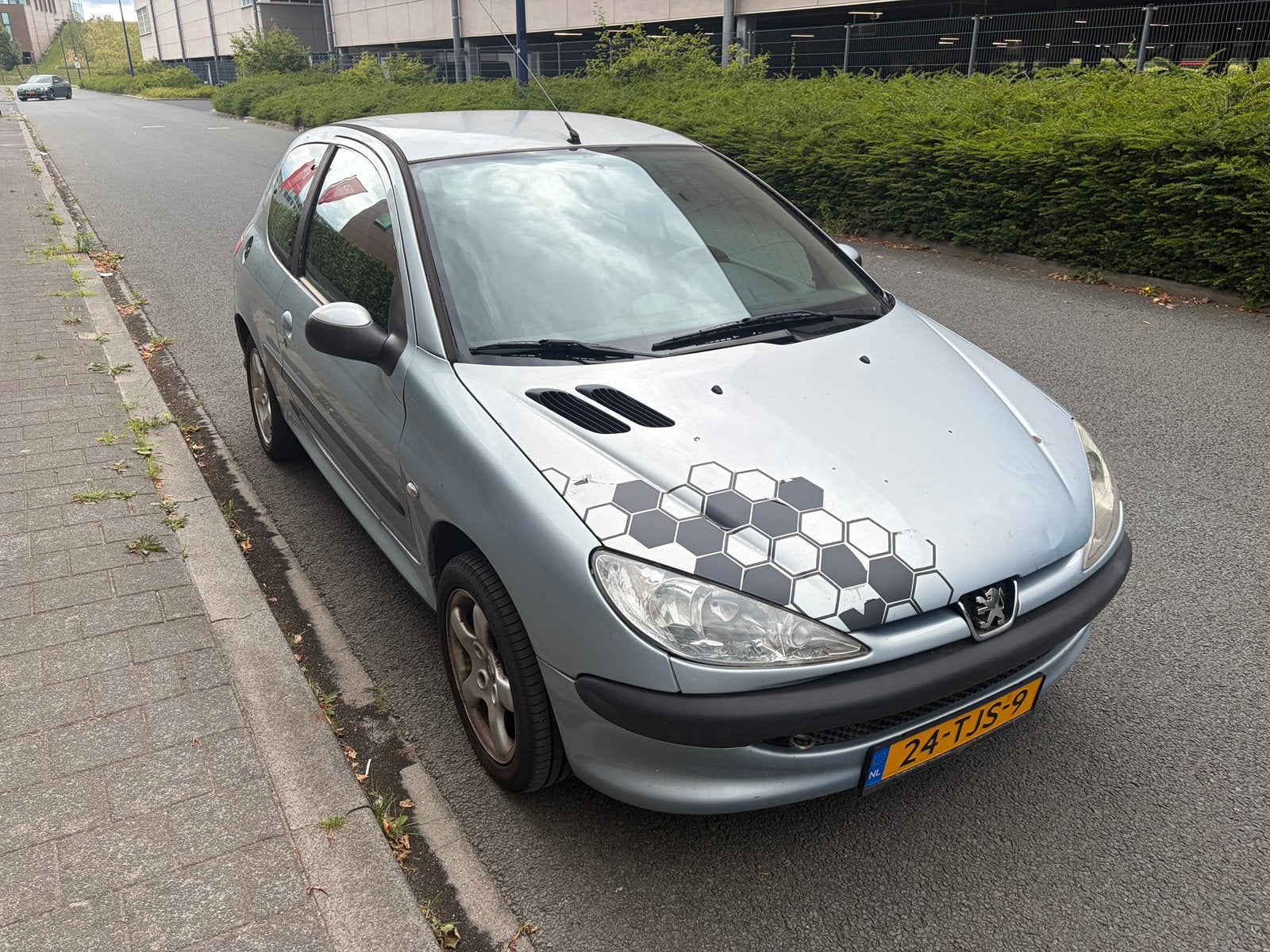 Peugeot 206 1.4 X-line 3D 2004 Grijs, Voorwielaandrijving, Stof, 4 cilinders, Particulier