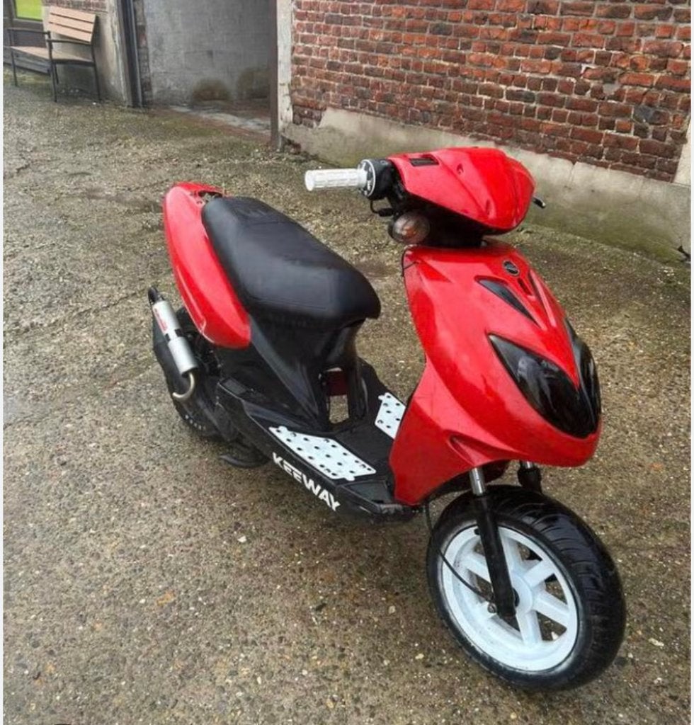 Scooter voor 200 euro gezocht moet wel werken, Ophalen of Verzenden, Overige typen