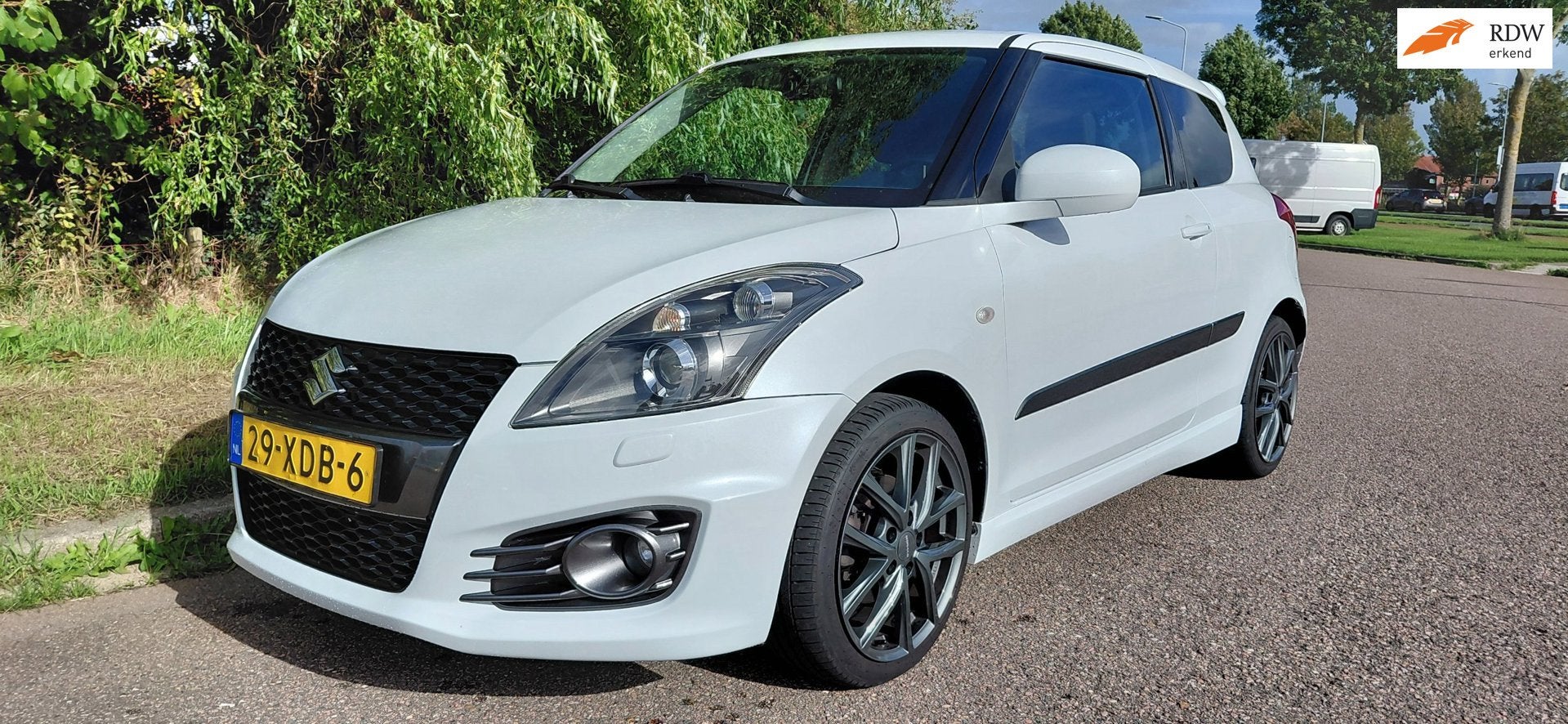 Suzuki Swift 1.6 Sport Supergave, sportieve en mooie auto., Auto's, Voorwielaandrijving, Euro 5, 136 pk, Gebruikt