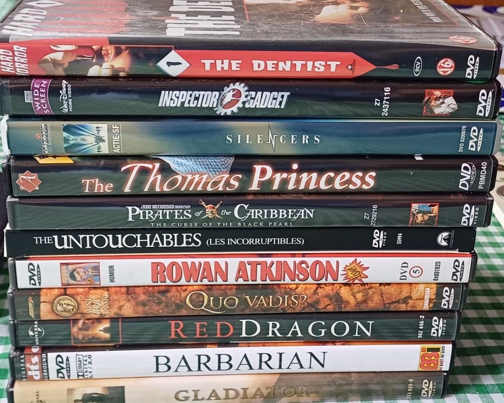 11 DVD's in nieuwstaat - Diverse genres, Vanaf 16 jaar, Ophalen of Verzenden, Zo goed als nieuw, Overige genres