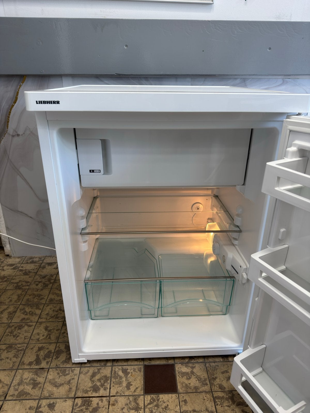 Liebherr tafelmodel koelkast A+ 60x60x85cm - Zeer goede staa, Zonder vriesvak, 100 tot 150 liter, Zo goed als nieuw, Energieklasse A of zuiniger