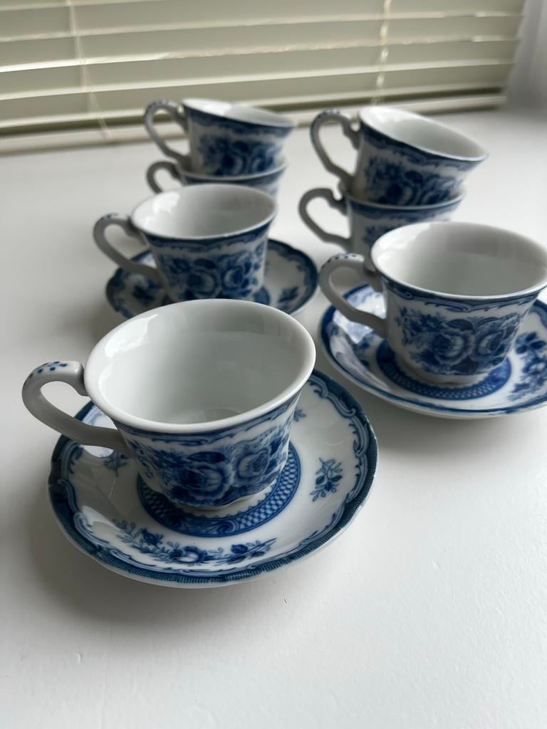 Blue Rose Fine China servies - Kop en schotels, borden, komm, Antiek en Kunst, Antiek | Servies los, Ophalen