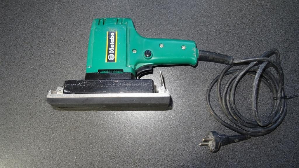 Metabo vlakschuurmachine, type Sr 3320, Ophalen of Verzenden, Gebruikt, Minder dan 600 watt, Vlakschuurmachine