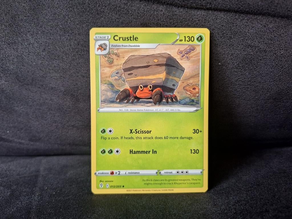 Crustle 012/203 Pokemon Evolving Skies (NM), Ophalen of Verzenden, Nieuw, Losse kaart