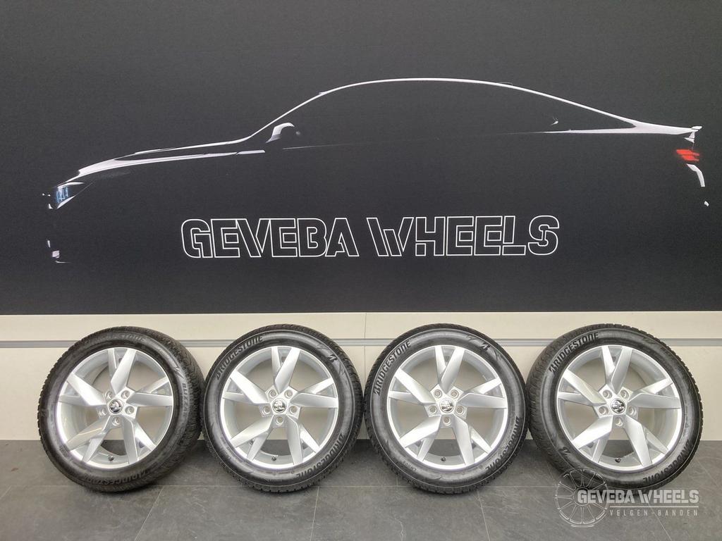 17” originele Skoda Octavia MK4 velgen + winterbanden 5x112, Gebruikt, -, -, Banden en Velgen