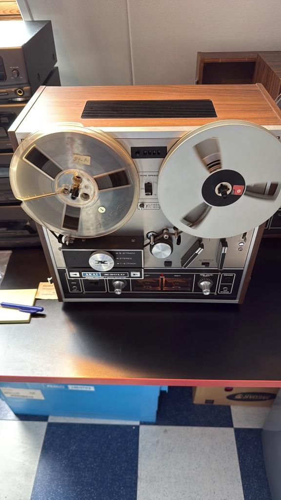 Akai X-201D vintage bandrecorder in goede staat., Ophalen, Bandrecorder