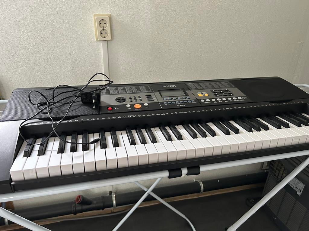 Gratis keyboard (defect), Muziek en Instrumenten, Ophalen, Gebruikt, Overige aantallen, Overige merken