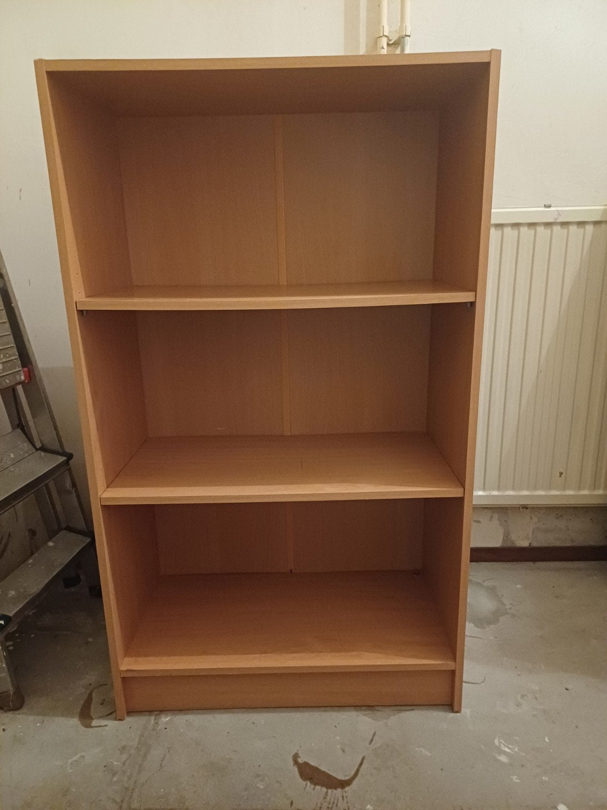IK GA VERHUIZEN BOEKKAST OF GAMEKAST PRIJS KOST €20, Ophalen, 25 tot 50 cm, Minder dan 100 cm