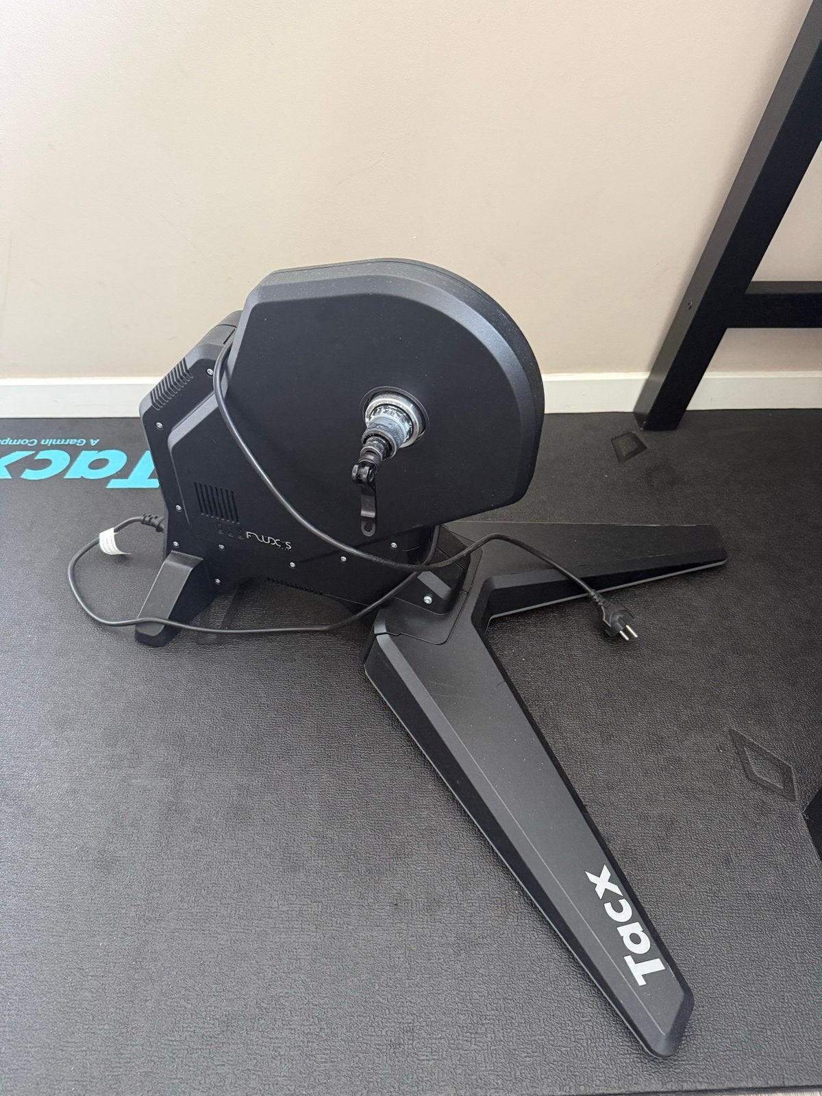 Tacx Flux S Smart Trainer - 2 winters gebruikt, Ophalen of Verzenden, Gebruikt, Overige typen