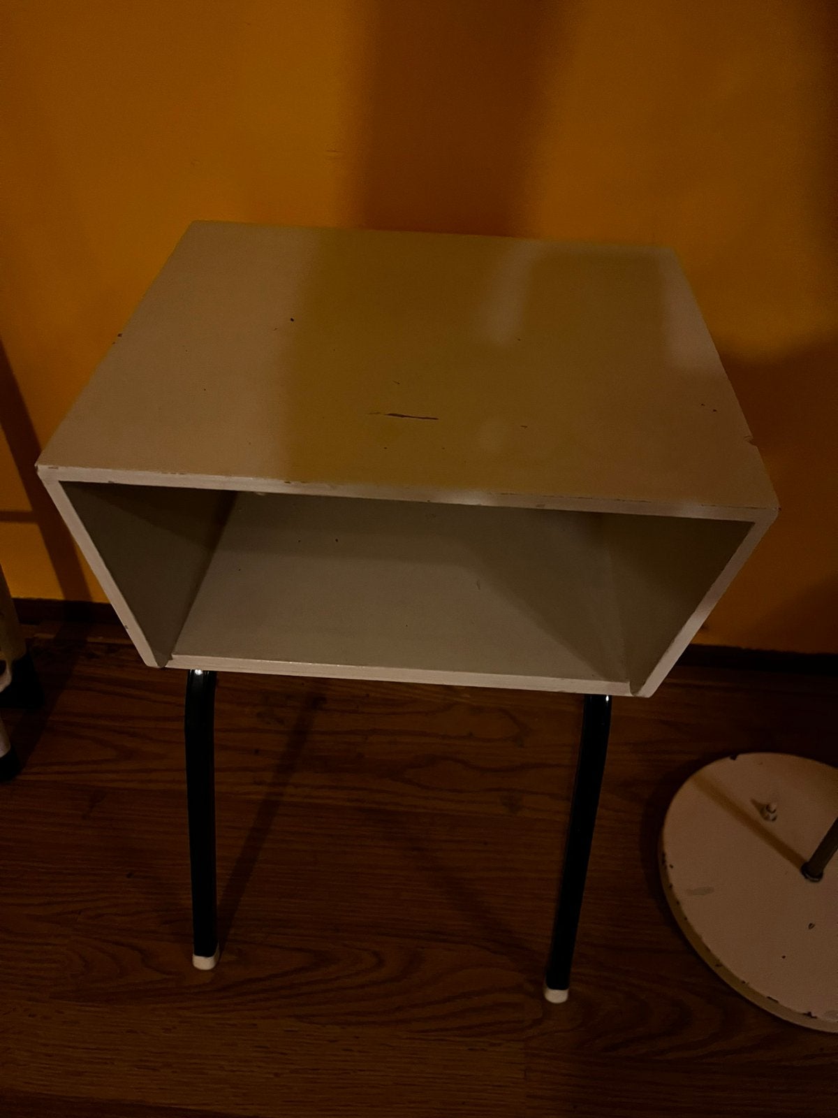 Nachtkastje, Ophalen, Gebruikt, Minder dan 45 cm, 55 tot 70 cm