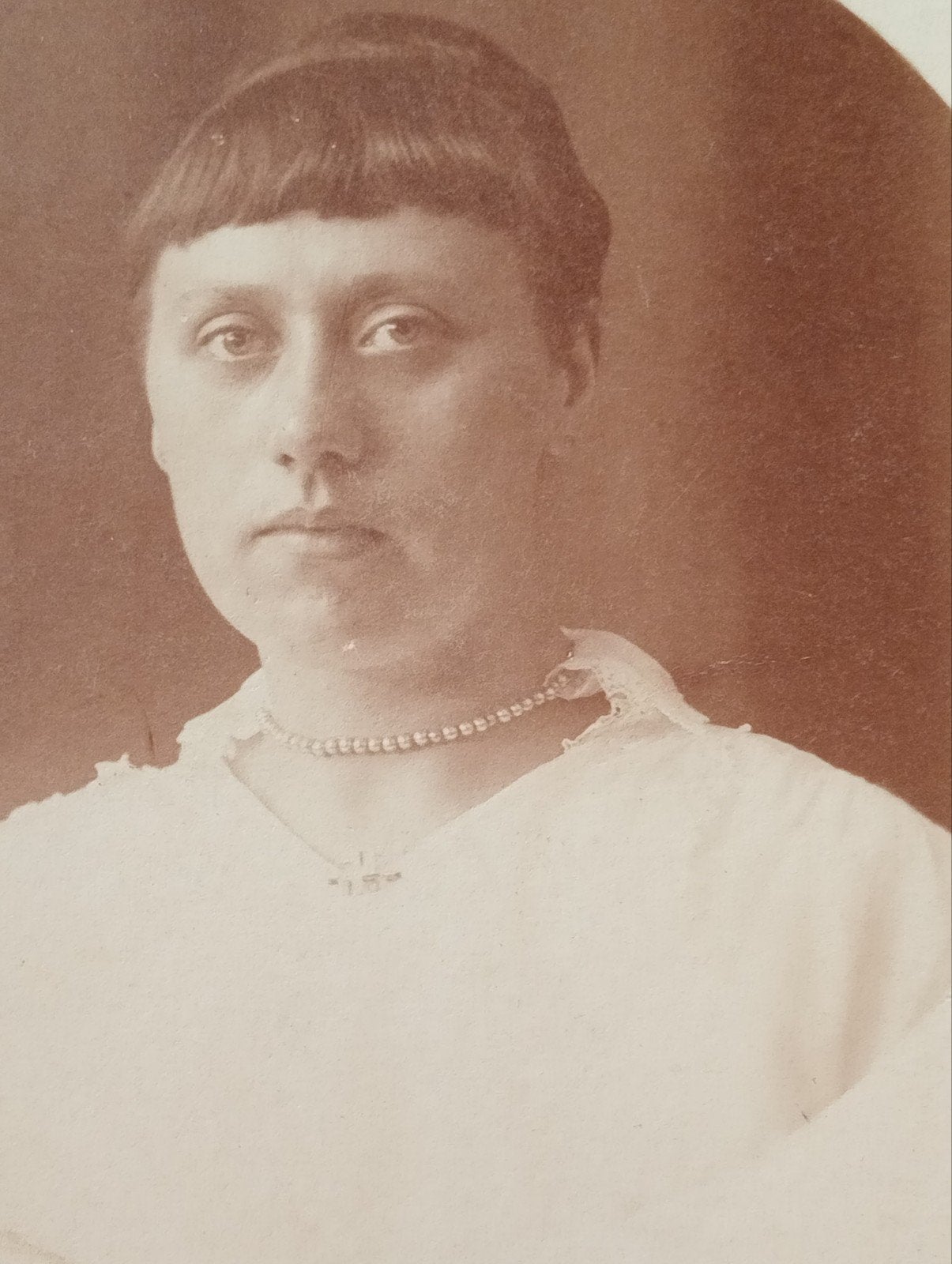 Antieke Carte de Visite Vrouw W.Ganier Rotterdam, Verzamelen, Foto's en Prenten, Ophalen of Verzenden, Voor 1940, Gebruikt, Overige onderwerpen