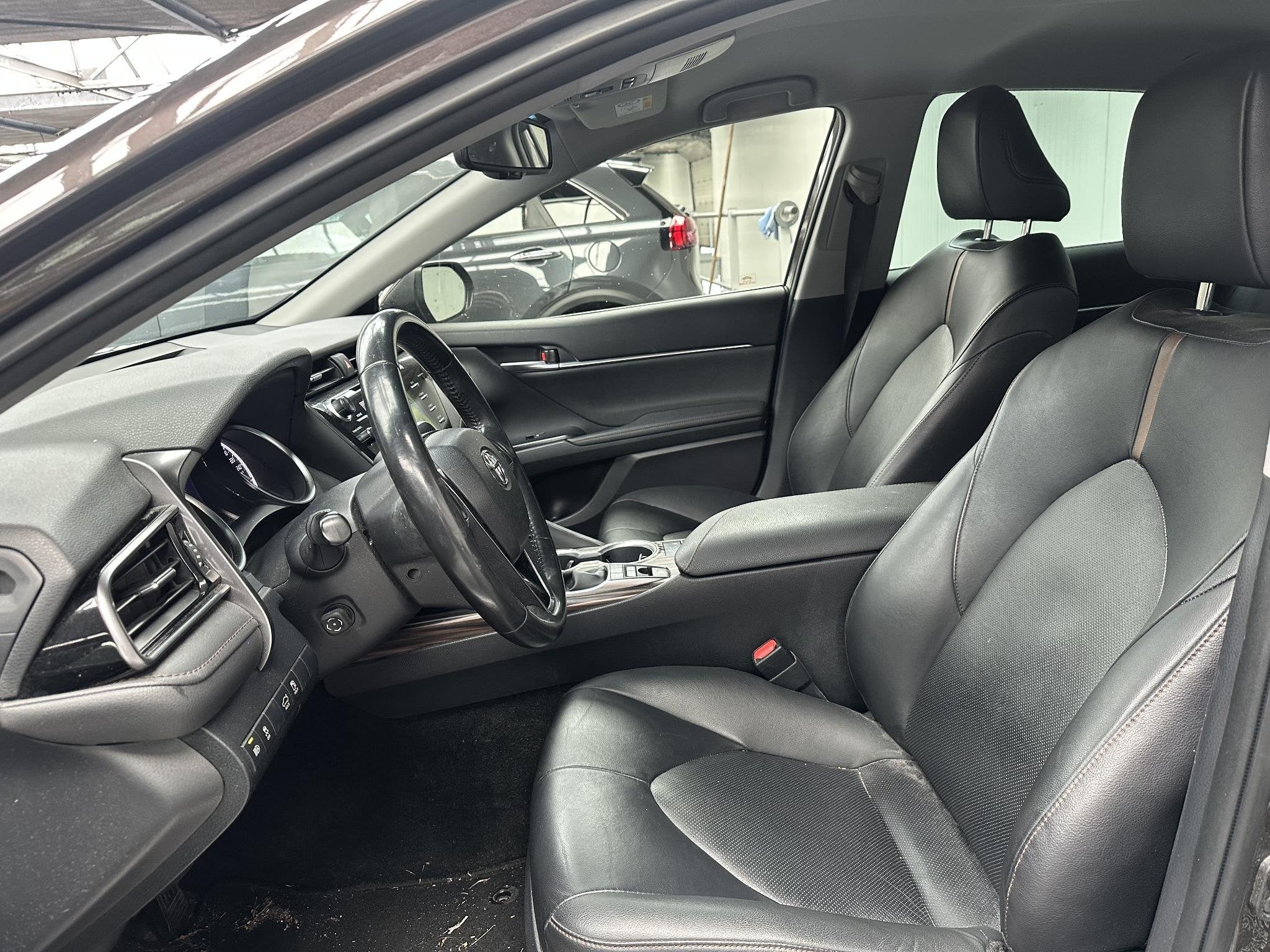 Toyota Camry 2.5 Hybrid Premium, Gebruikt, Euro 6, 4 cilinders, 2487 cc