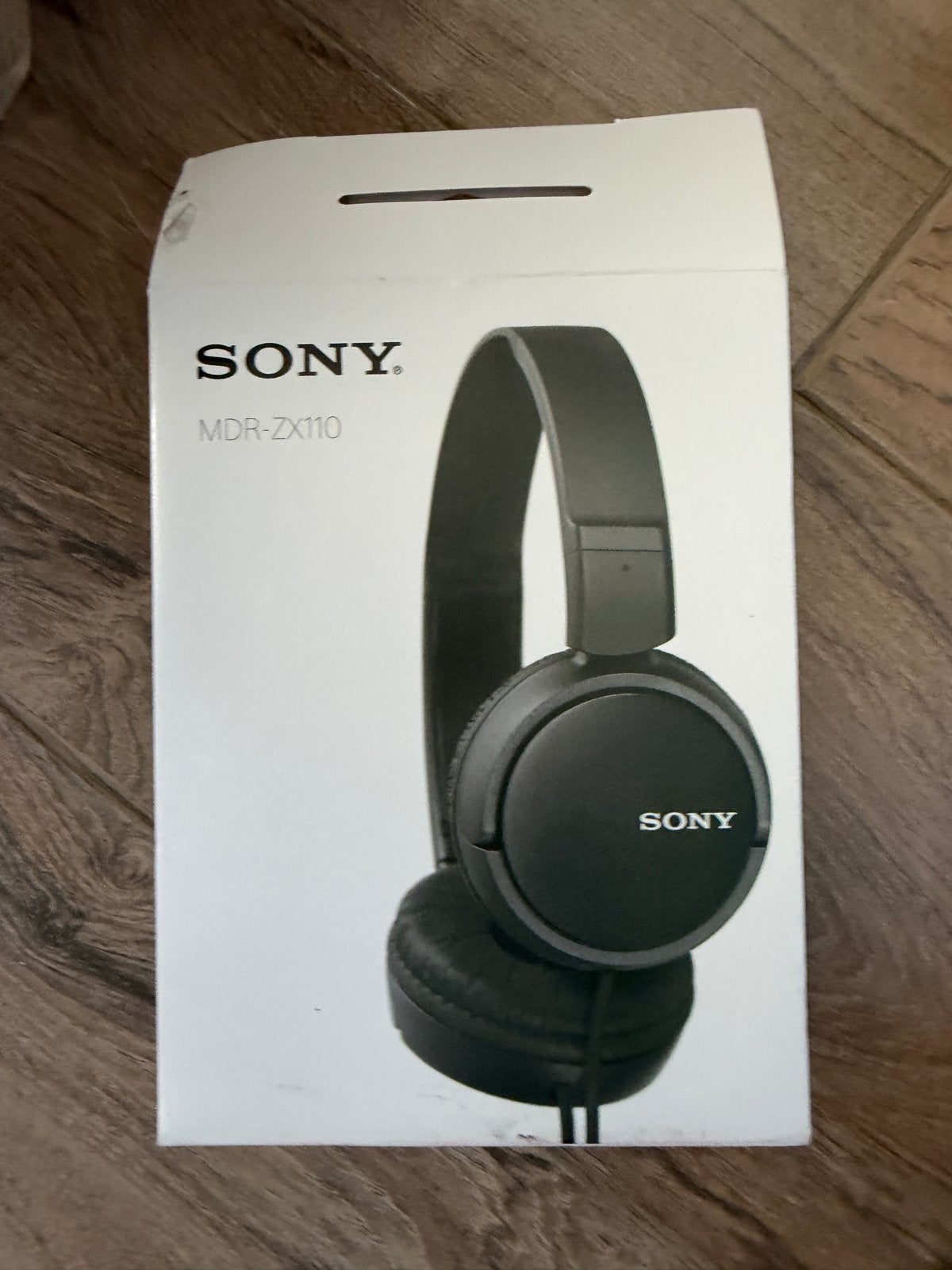 Nieuwe Sony MDR-ZX110 On-ear Hoofdtelefoon Zwart