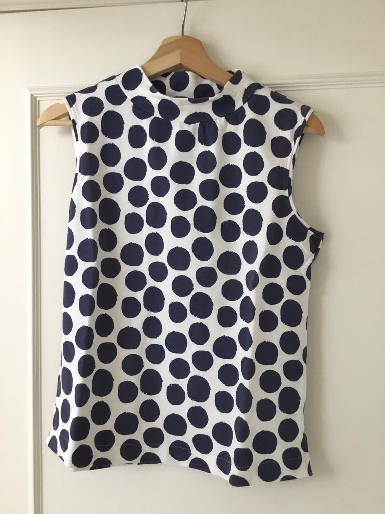 Purdey dames top., Kleding | Dames, Tops, Ophalen of Verzenden, Zo goed als nieuw, Blauw, Zonder mouw
