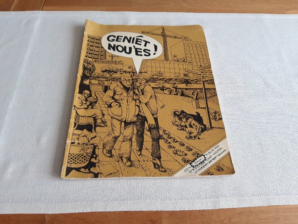 Jaap Vegter - Geniet nou es, Eén stripboek, Ophalen of Verzenden, Gelezen