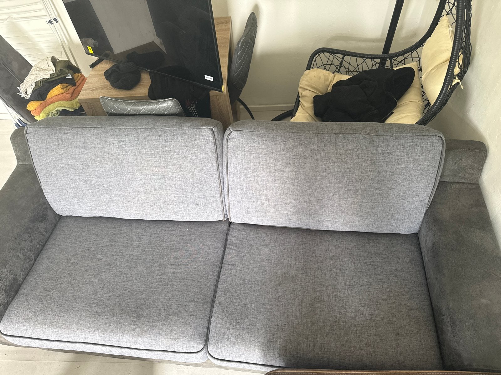 Comfortabele grijze tweezitsbank, Huis en Inrichting, Ophalen, Gebruikt, 150 tot 200 cm, Tweepersoons