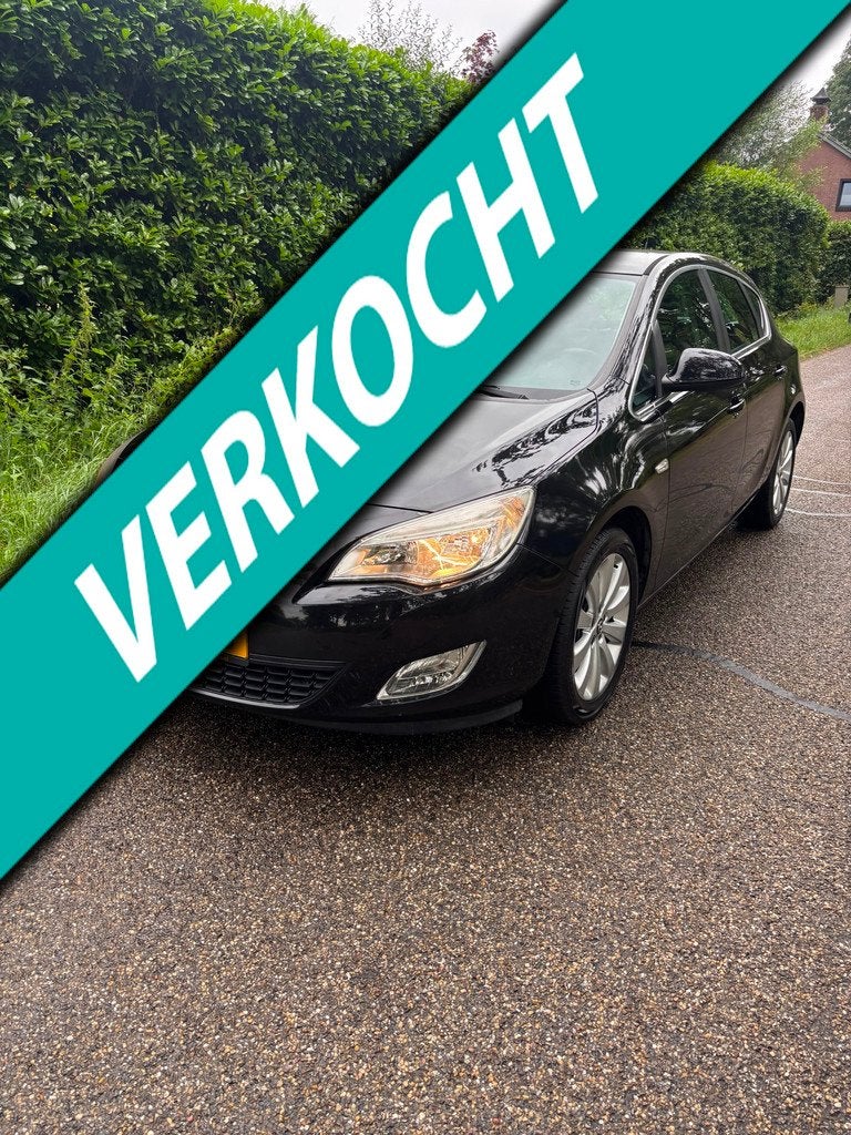 Opel Astra 1.6 Cosmo, Auto's, Voorwielaandrijving, Euro 5, 680 kg, 4 cilinders