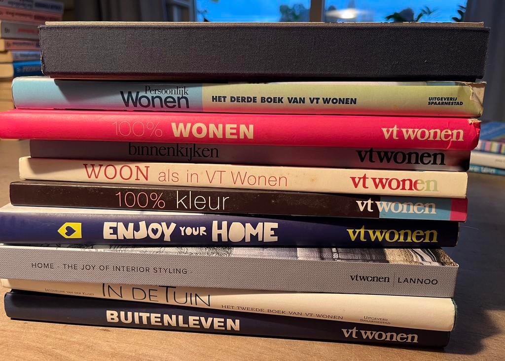 10 VTwonen boeken, Ophalen of Verzenden, Gelezen, Interieur en Design