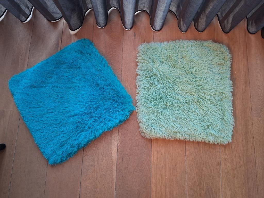 2x kussensloop leenbakker, Huis en Inrichting, Ophalen of Verzenden, Zo goed als nieuw, Blauw, Vierkant