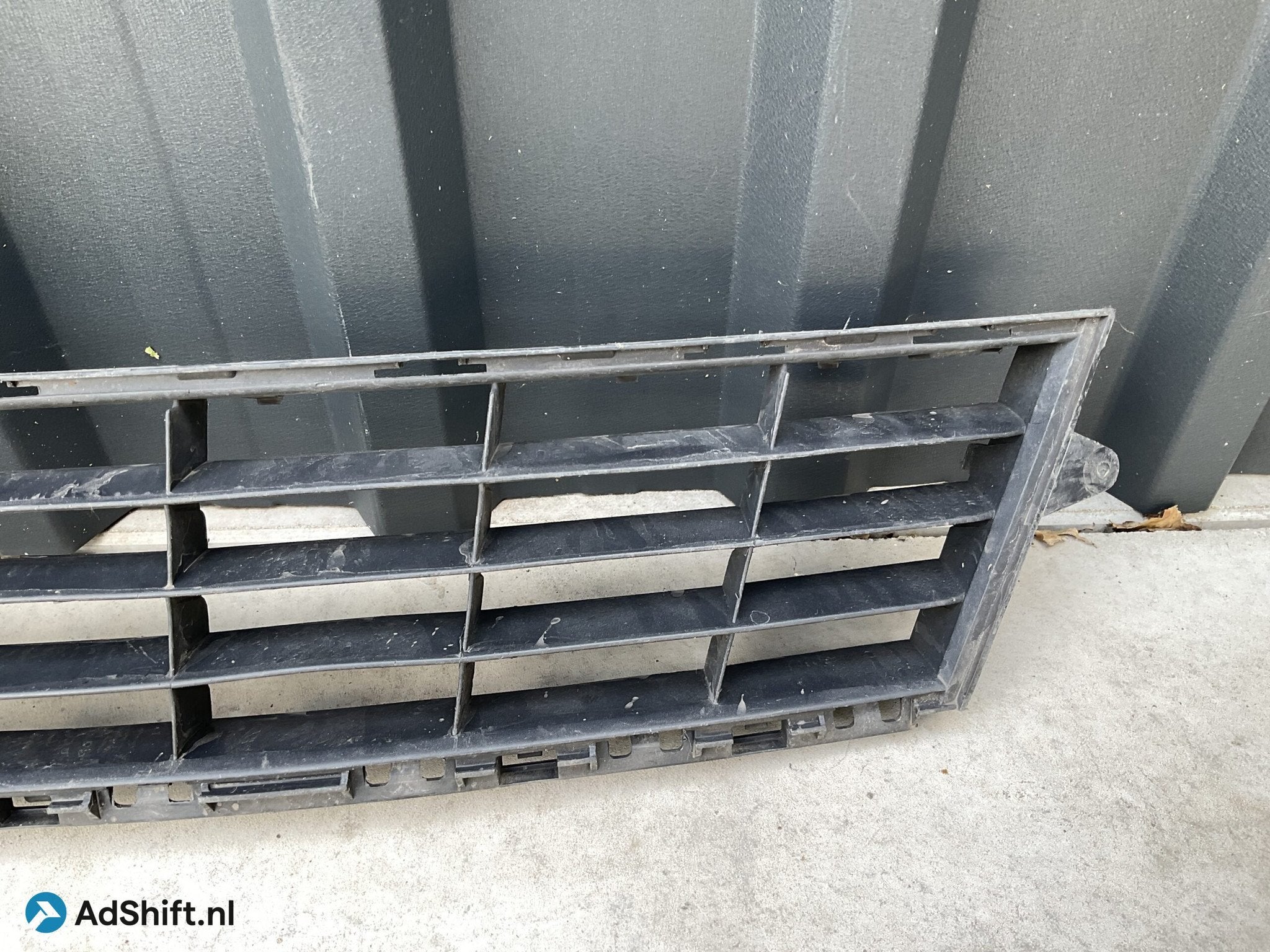 Bumper Grill Renault Clio 3 P0019389 Voorbumper Grill RE:212, Auto-onderdelen