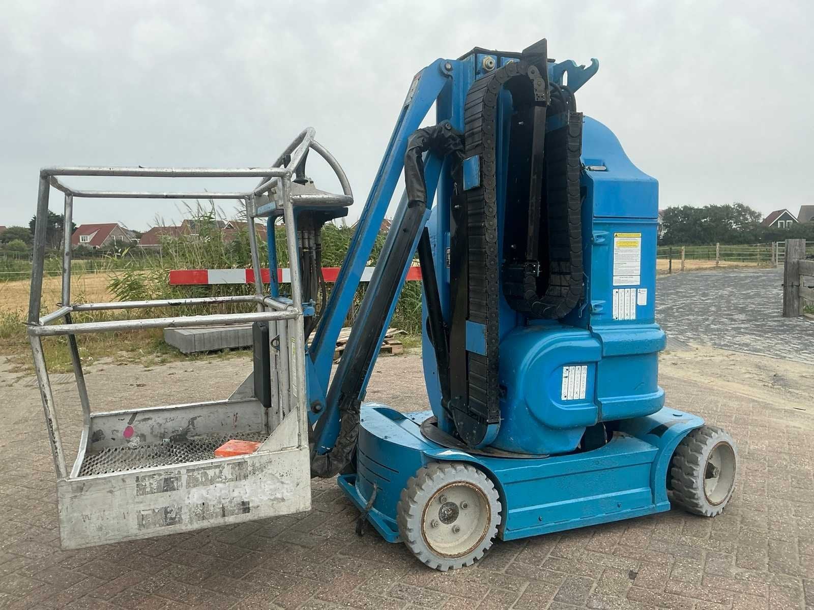 2007 ATN Piaf880R Hoogwerker