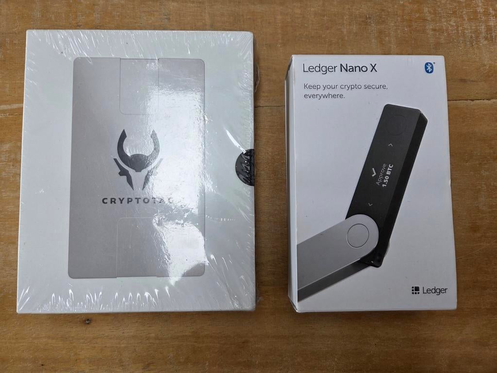 Ledger Nano X & CRYPTOTAG - Crypto Hardware Wallets, Ophalen of Verzenden
