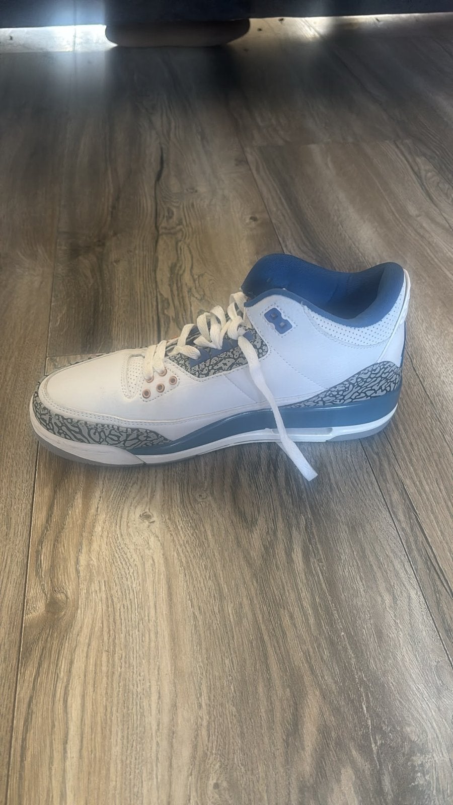 Nieuwe Jordan sneakers maat 41 - te klein gekocht, Ophalen of Verzenden, Nieuw, Wit, Sneakers of Gympen
