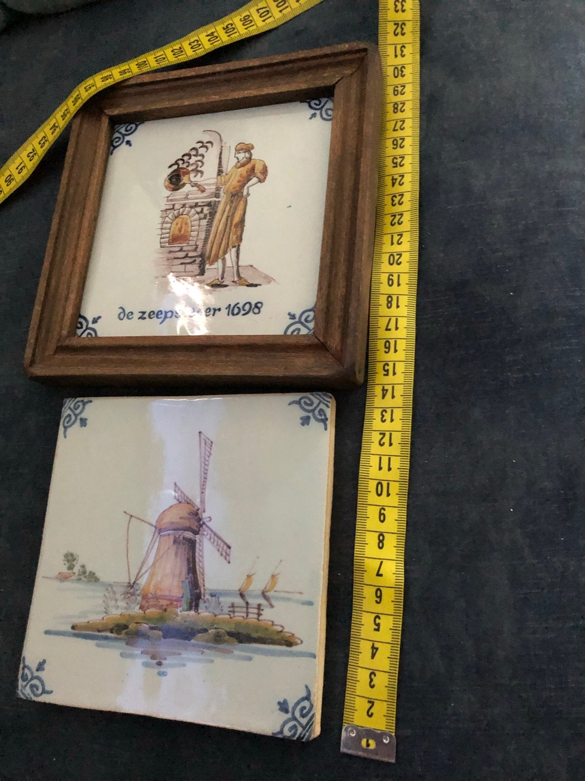 Makkummer tegels: De Zeepsieder 1698 en Hollandse molen, Ophalen of Verzenden