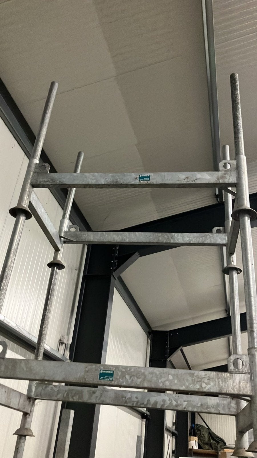 Stalen bokken/jukken voor opslag steigerbuizen of schroefste, Doe-het-zelf en Verbouw, Ophalen, Overige typen, Minder dan 2 meter