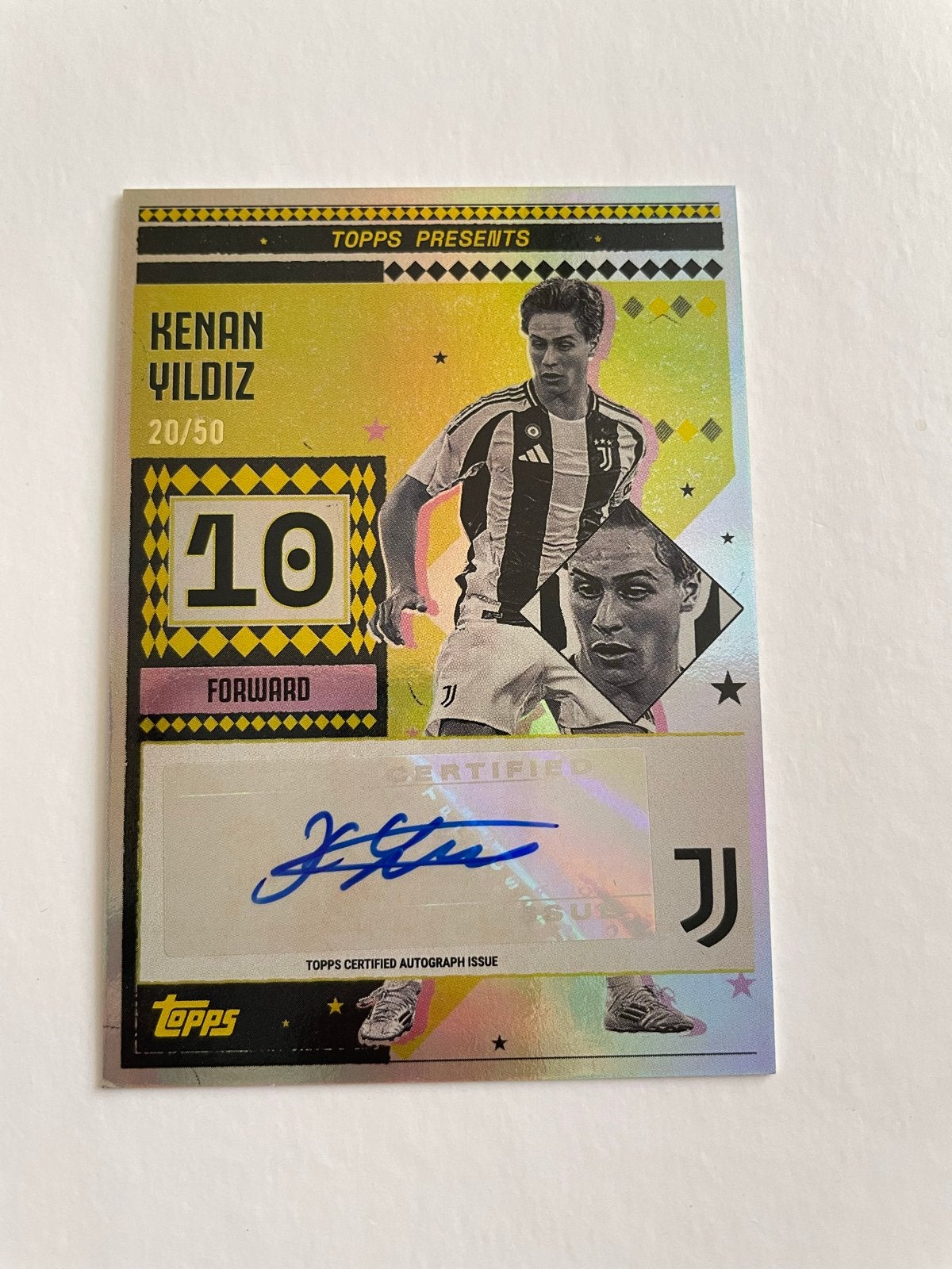Kenan Yildiz Autograph Topps 20/50 - Juventus Spelerskaart, Ophalen of Verzenden, Nieuw, Buitenlandse clubs, Spelerskaart