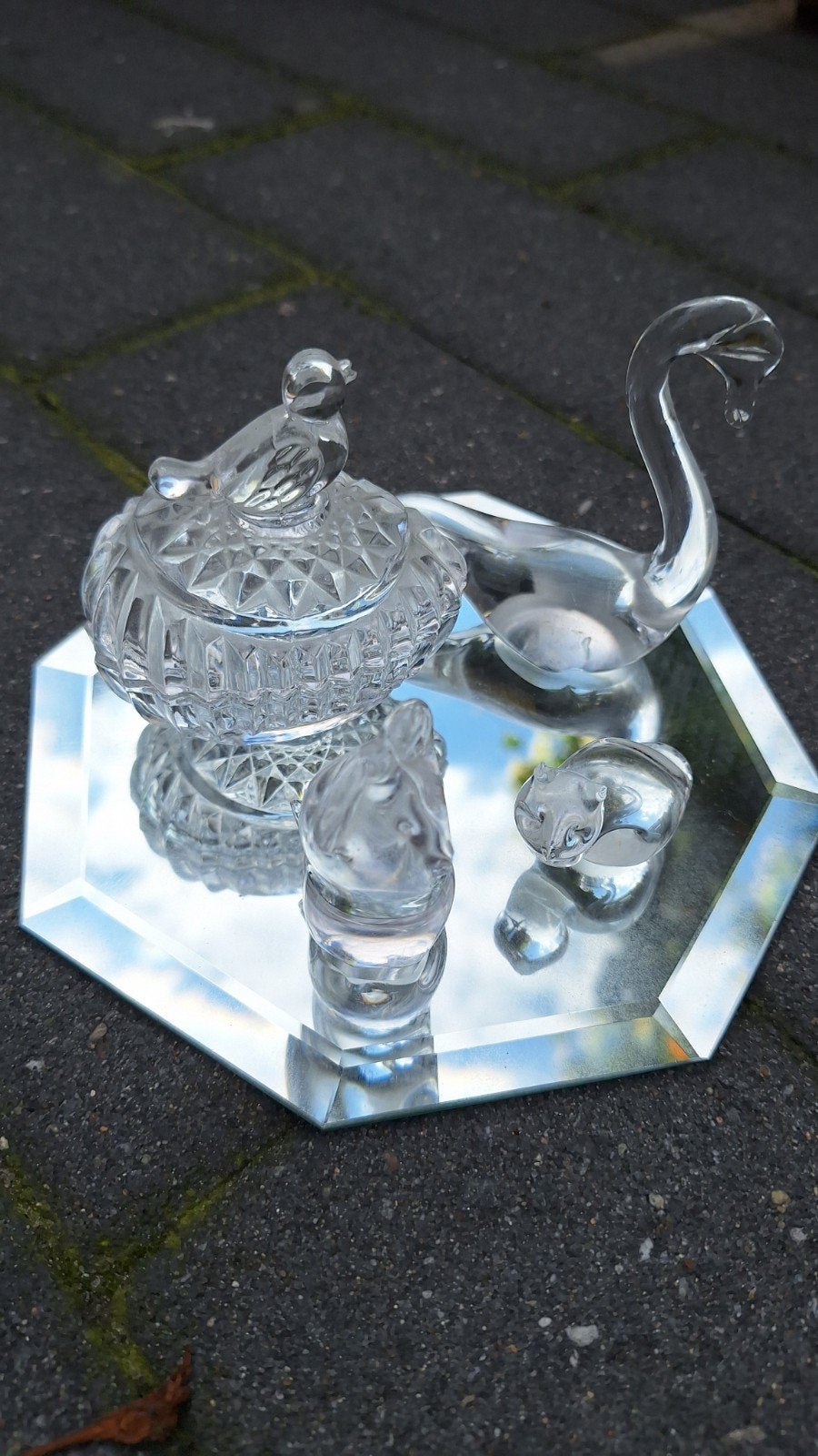 Onderzetter met kristallen ornamentjes, Ophalen of Verzenden, Glasonderzetter, Gebruikt, Overige materialen