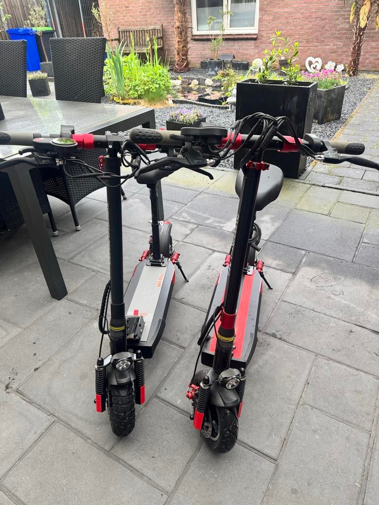 2x Kugookirin elektrische steps (M4 & M4 Pro), Fietsen en Brommers, Steps, Gebruikt, Elektrische step (E-scooter), Ophalen