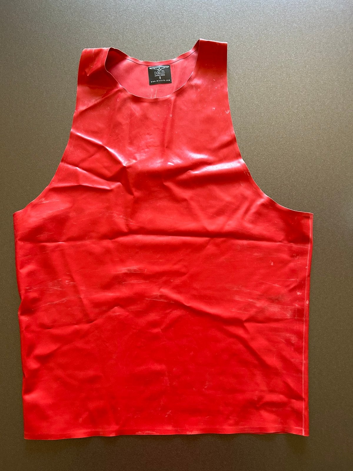 rubber tanktop t-shirt (Mister B), Ophalen of Verzenden, Zo goed als nieuw, MisterB, Rood