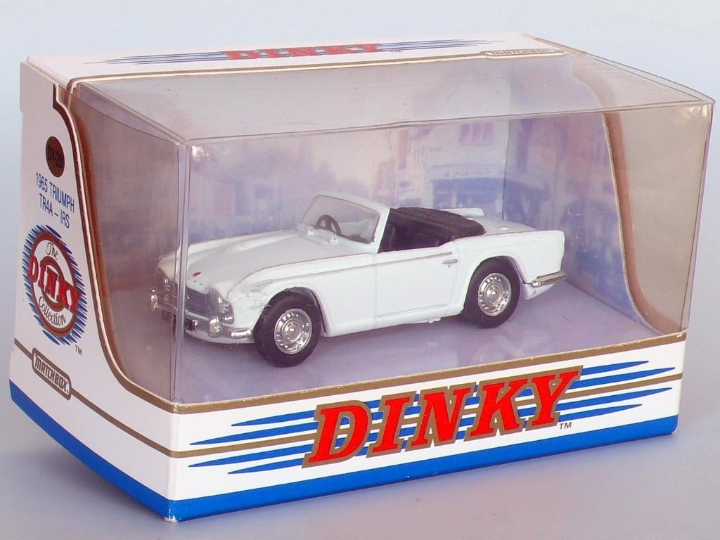 Triumph TR4A 1965 - Dinky Collection nr DY-20, Ophalen of Verzenden, Nieuw, Auto, Dinky Toys