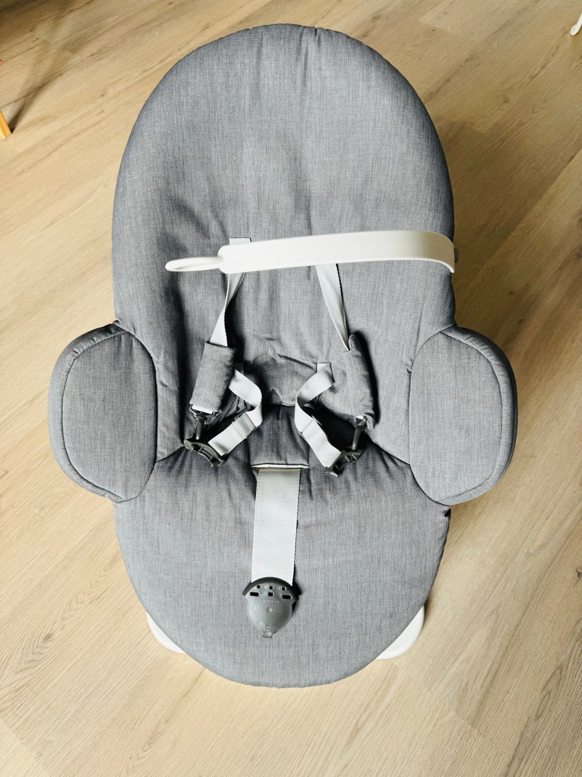 Stokke steps bouncer wipstoel, Kinderen en Baby's, Wipstoel, Ophalen, Overige merken, Met gordel(s) of riempje(s)